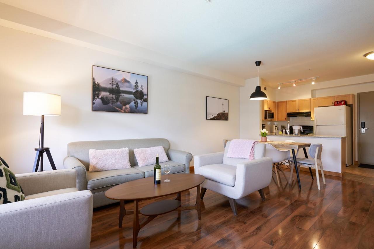 坎莫尔Mtn View Escape With King Size Bed With Outdoor Pool - Banff Pass Included!公寓 外观 照片
