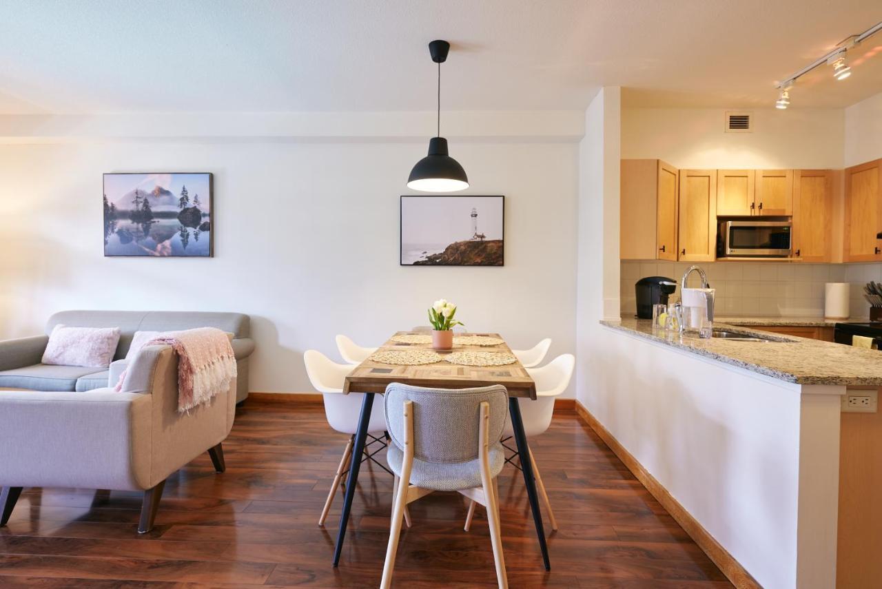 坎莫尔Mtn View Escape With King Size Bed With Outdoor Pool - Banff Pass Included!公寓 外观 照片